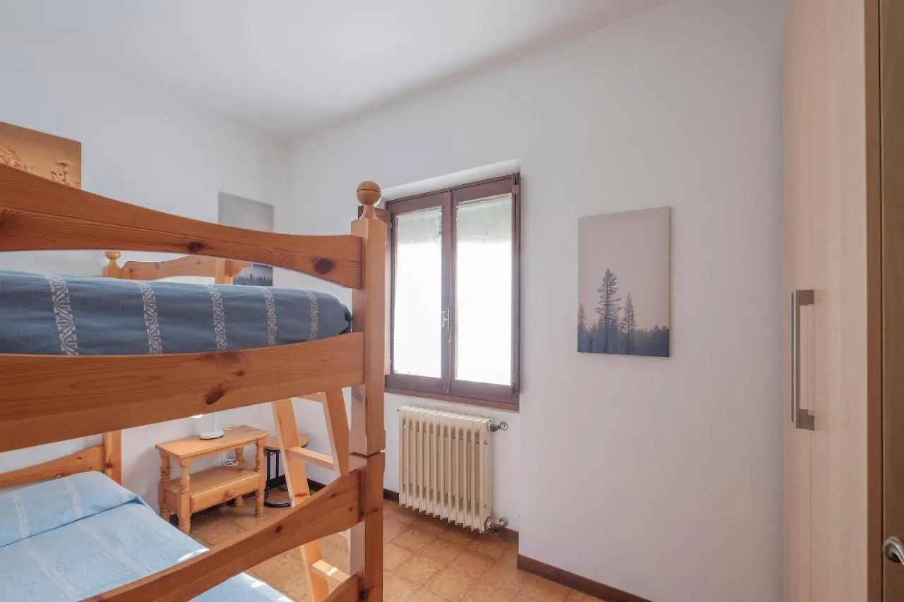 Villa Ida - 2 Bedrooms Apartment With Private Garden Sirmione