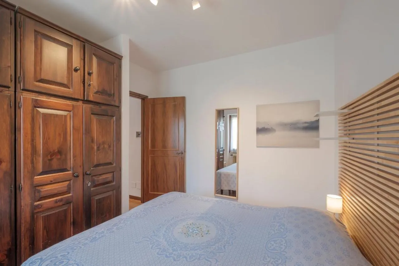 Villa Ida - 2 Bedrooms Apartment With Private Garden Sirmione 0*,  Itália