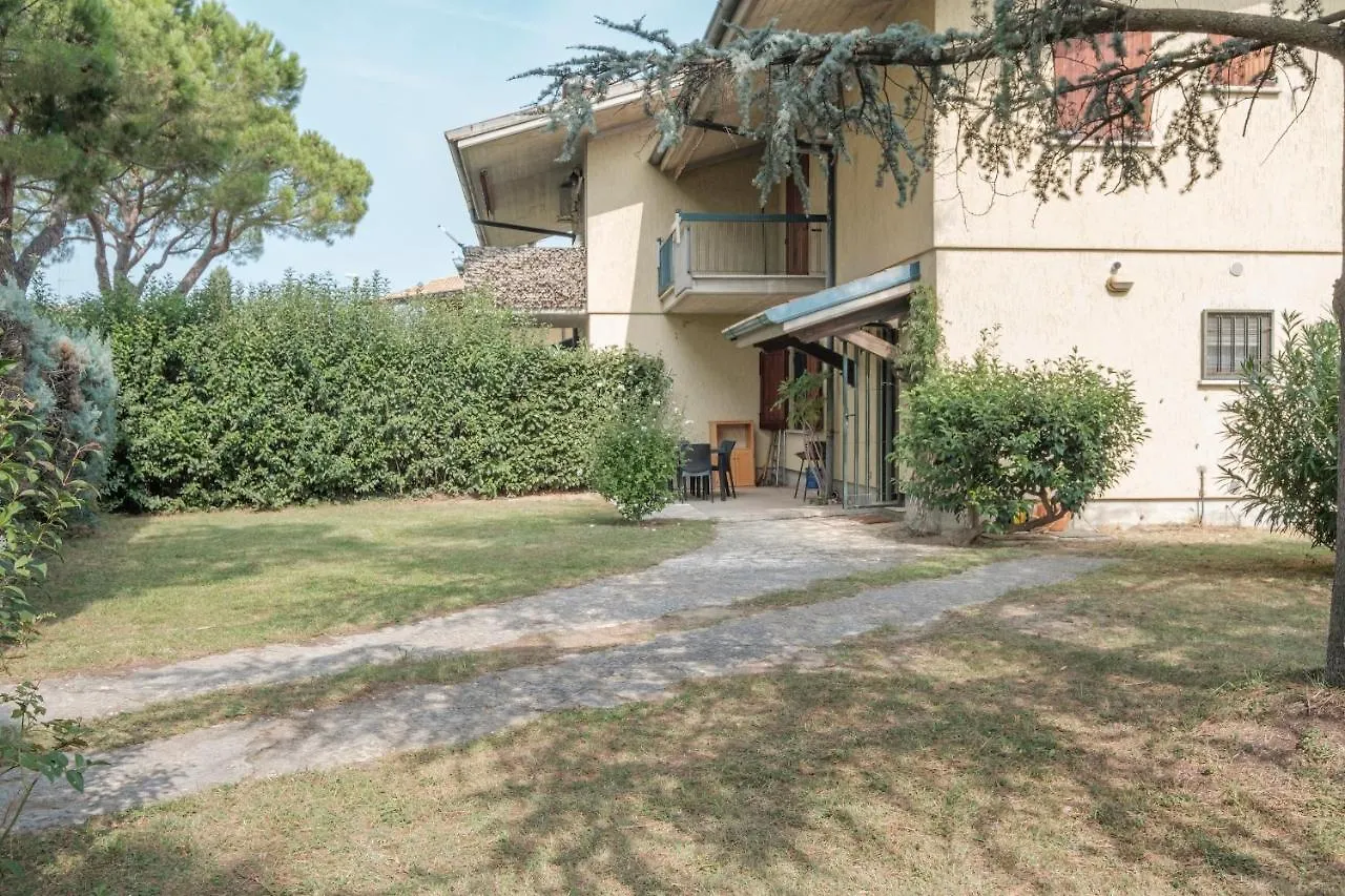 Villa Ida - 2 Bedrooms Apartment With Private Garden Sirmione