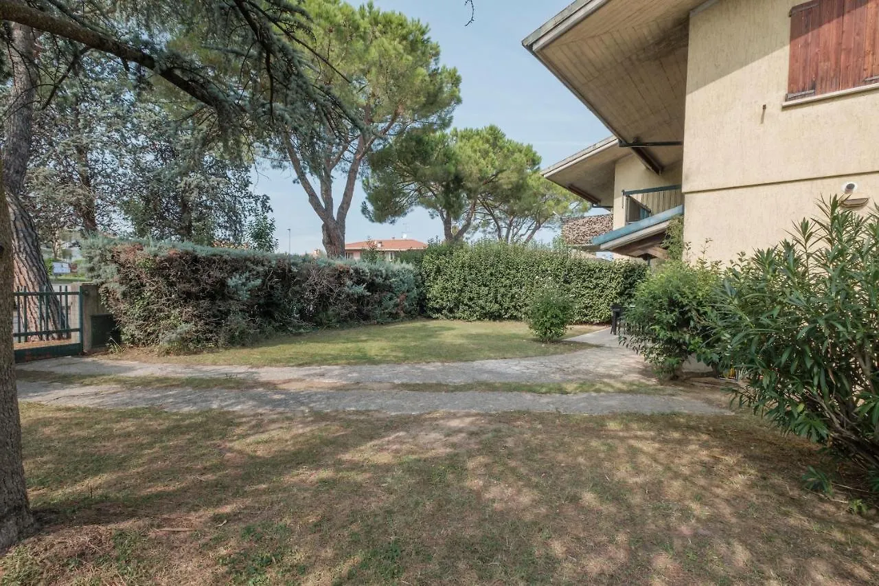 Villa Ida - 2 Bedrooms Apartment With Private Garden Sirmione